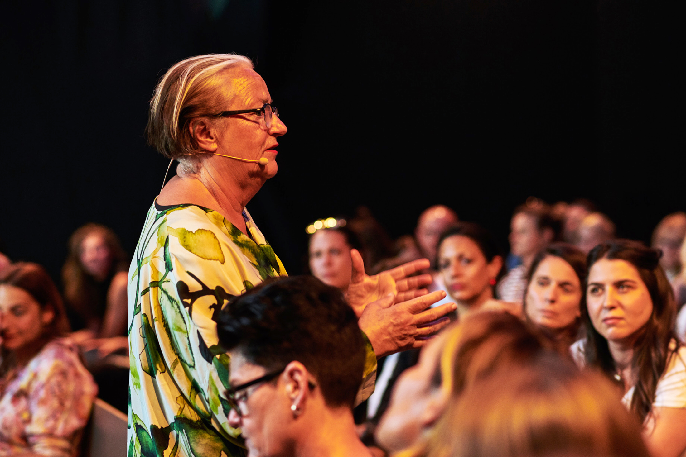 Li Edelkoort Exklusives Trend Seminar von Li Edelkoort - Munique - Unique Textiles ...